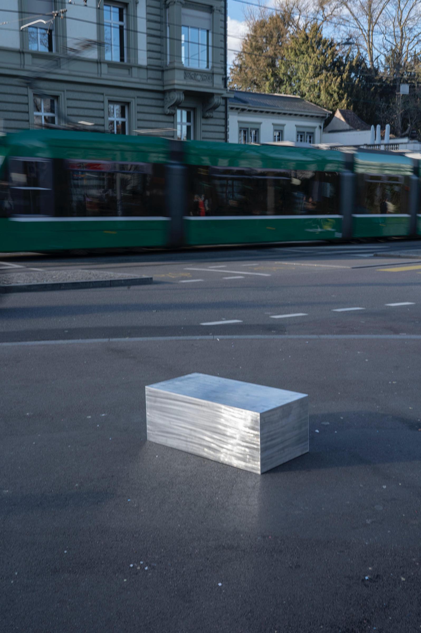 Monolith Low